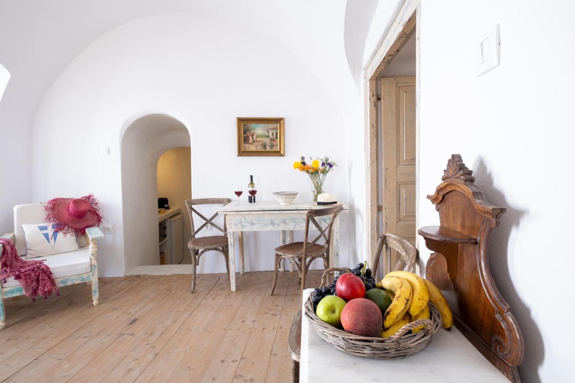 Art Canava Luxury Villas Fira  Exterior photo
